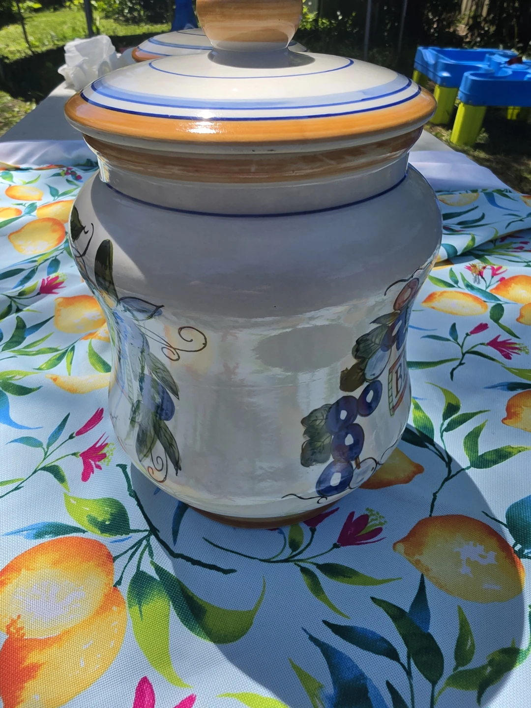 Set of 2 Biscotti Jars with Fruit Design - photo 3