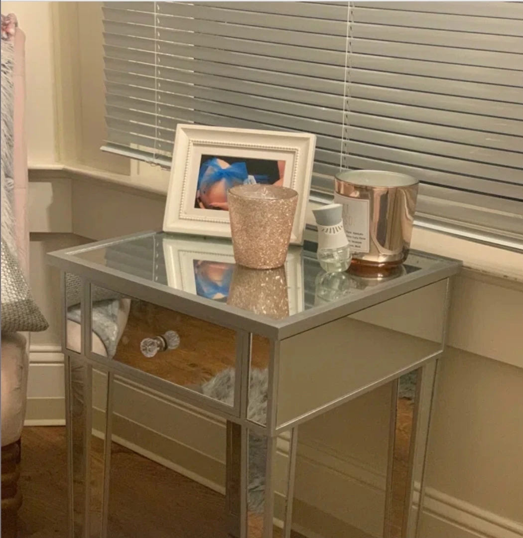 2 mirror night stands - photo 4