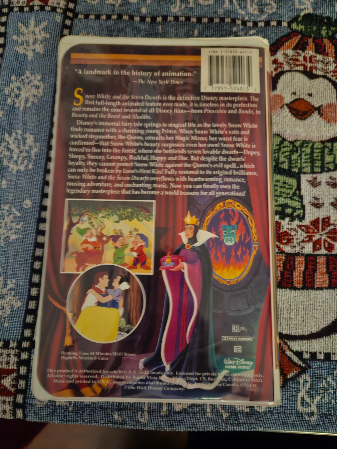 ⚽️ Walt Disney's Snow White and the Seven Dwarfs VHS Tape - photo 2