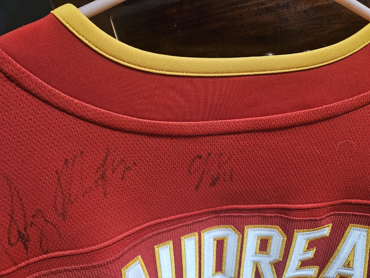 Calgary Flames retro Gaudreau Signed Hockey Jersey - photo 5