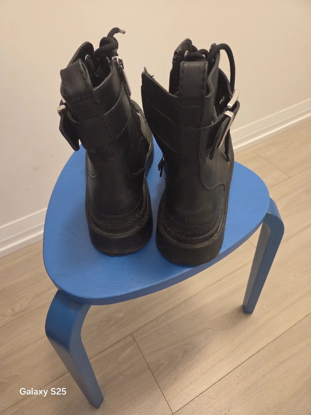 Black Leather Combat Boots - photo 2