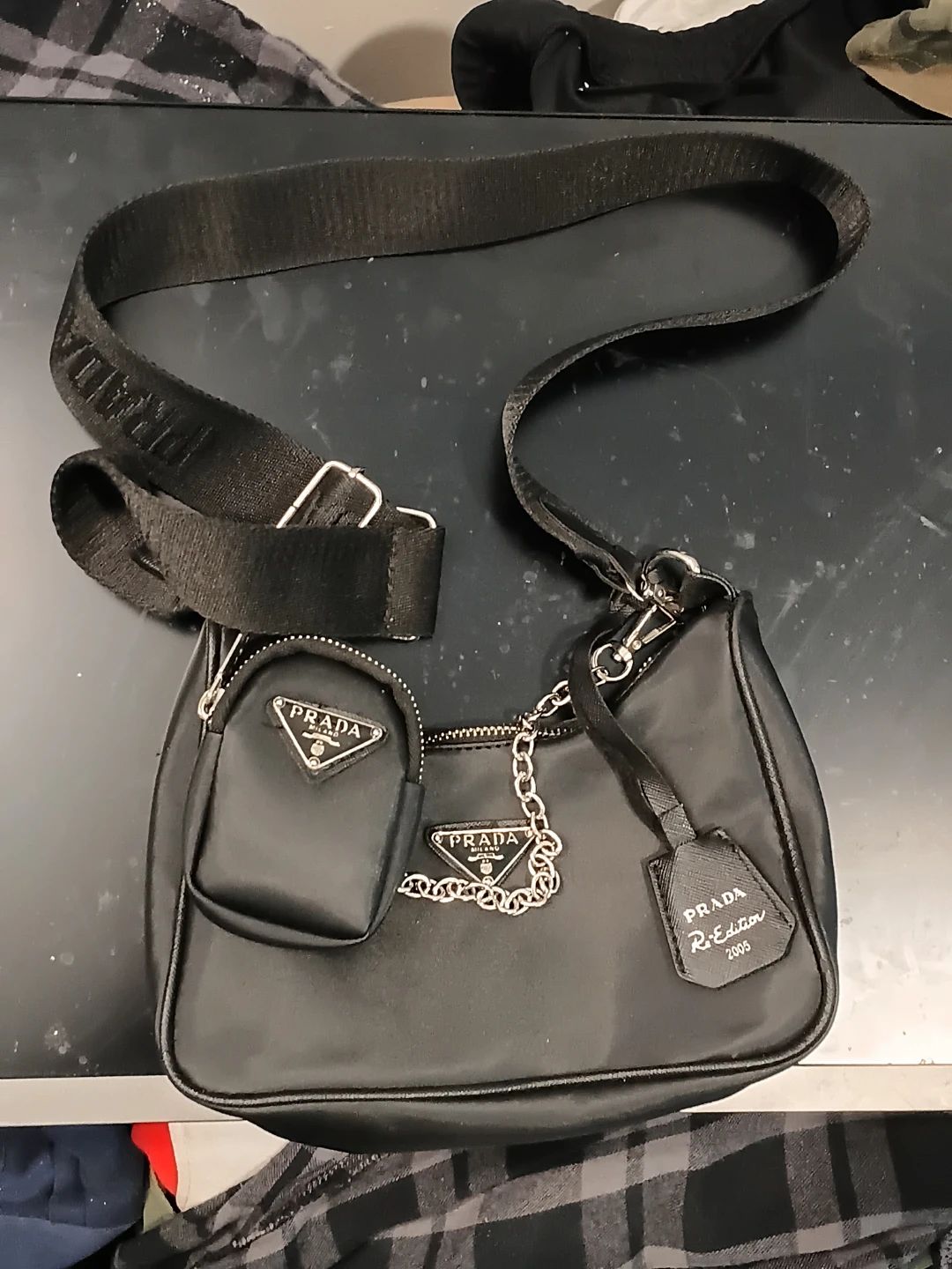 Prada Re-Edition Shoulder Bag with Pouch - photo 2