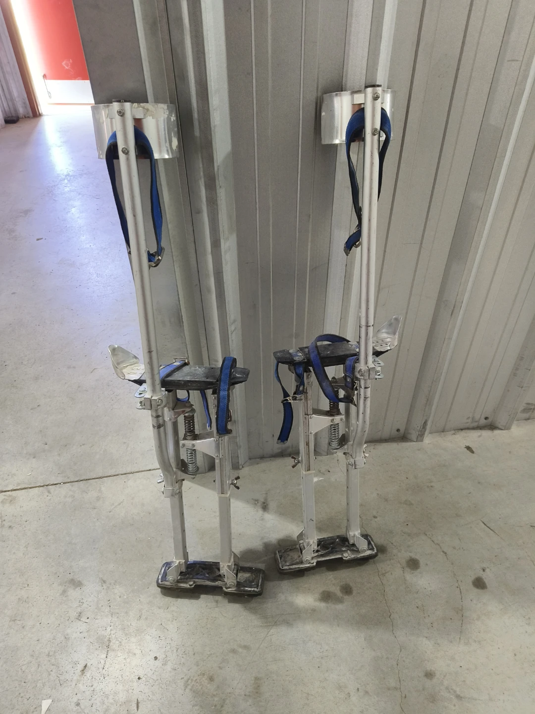 Drywall Stilts