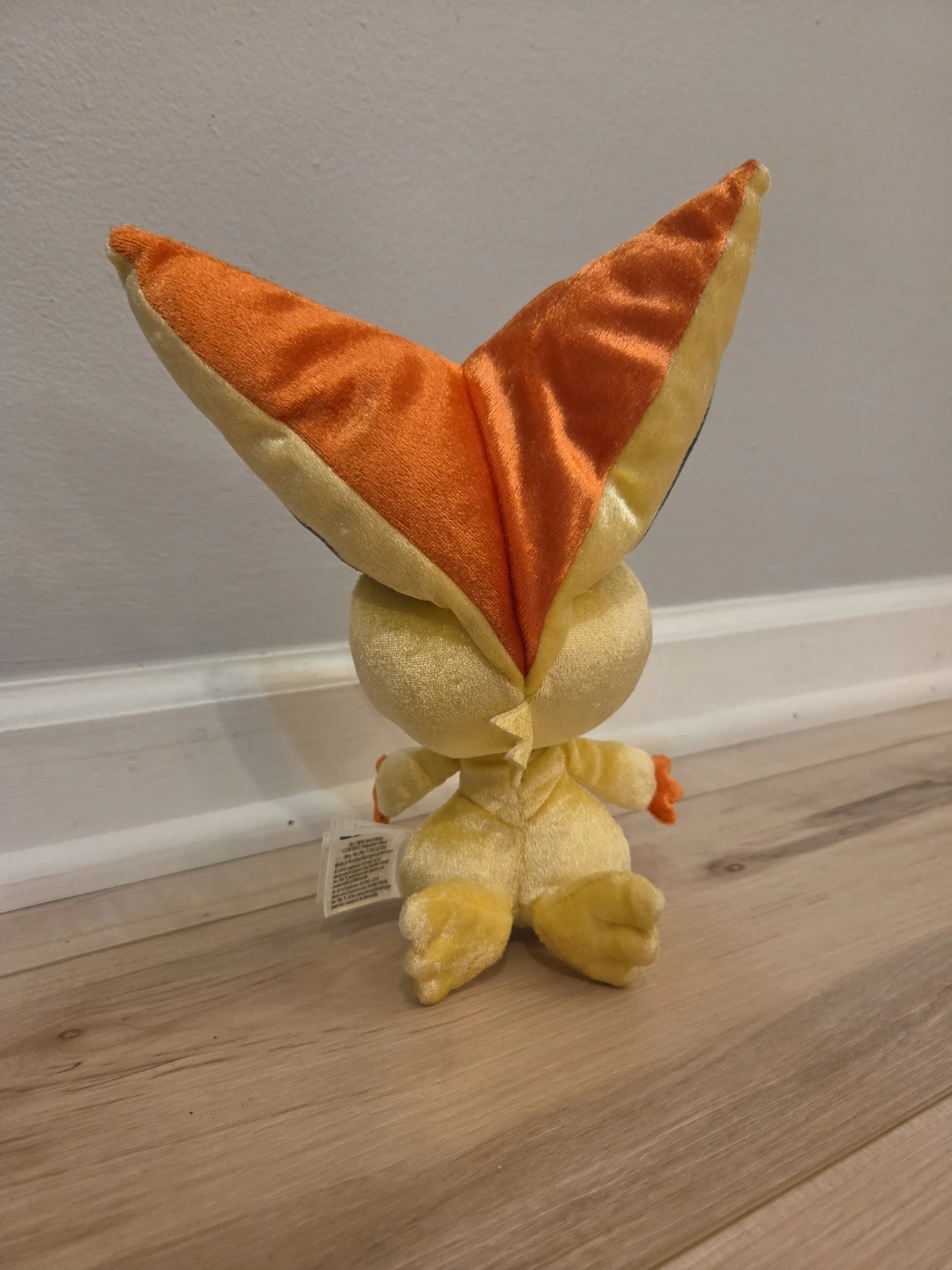 Victini 2016 Pokemon 20th Anniversary 9" Tomy Plush - photo 4