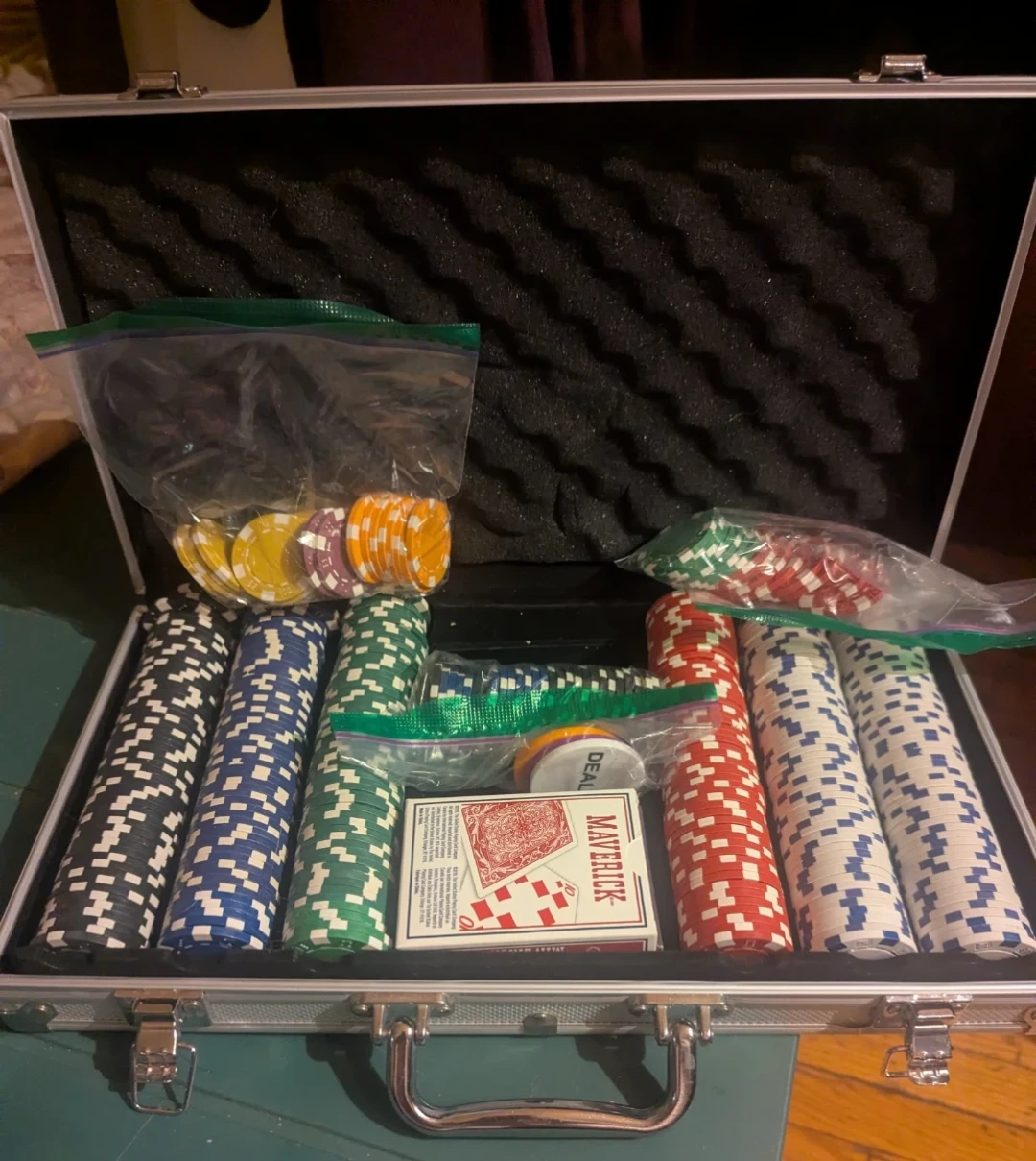 Maverick Poker Chip Set with Case