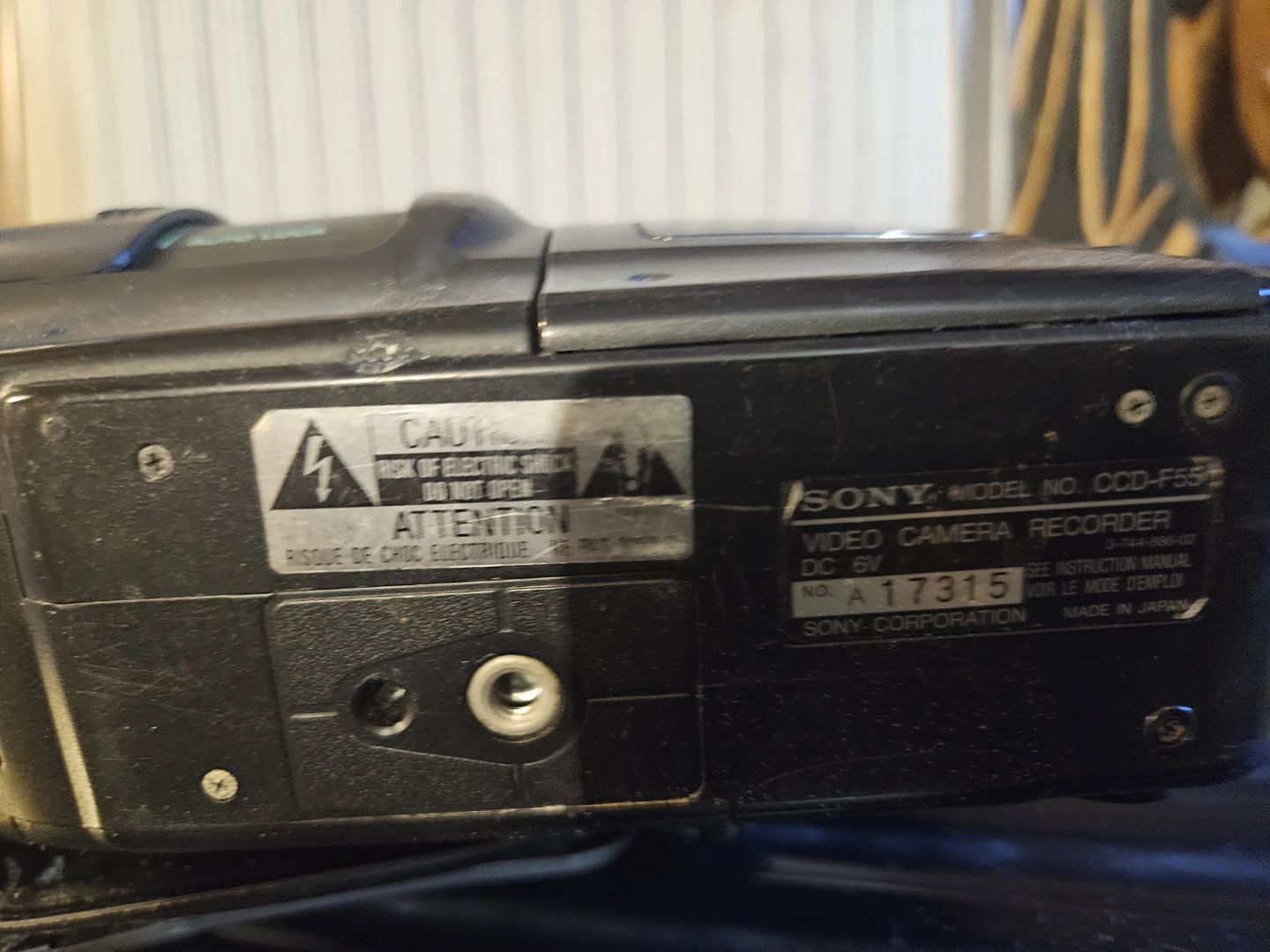Sony Video 8 Camcorder CCD-F55 - photo 3