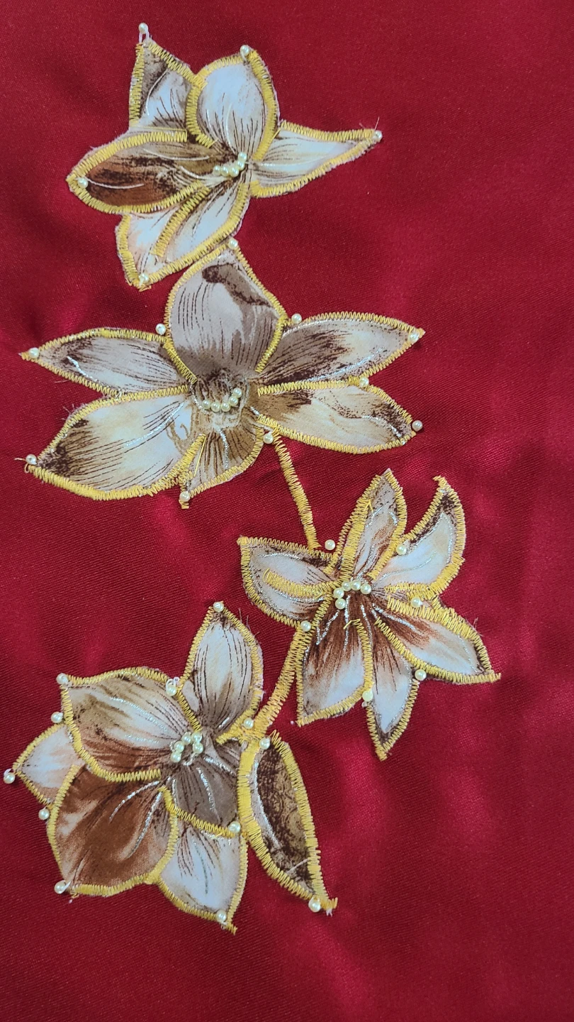 Embroidered Fabric Appliques - Floral Designs - photo 3