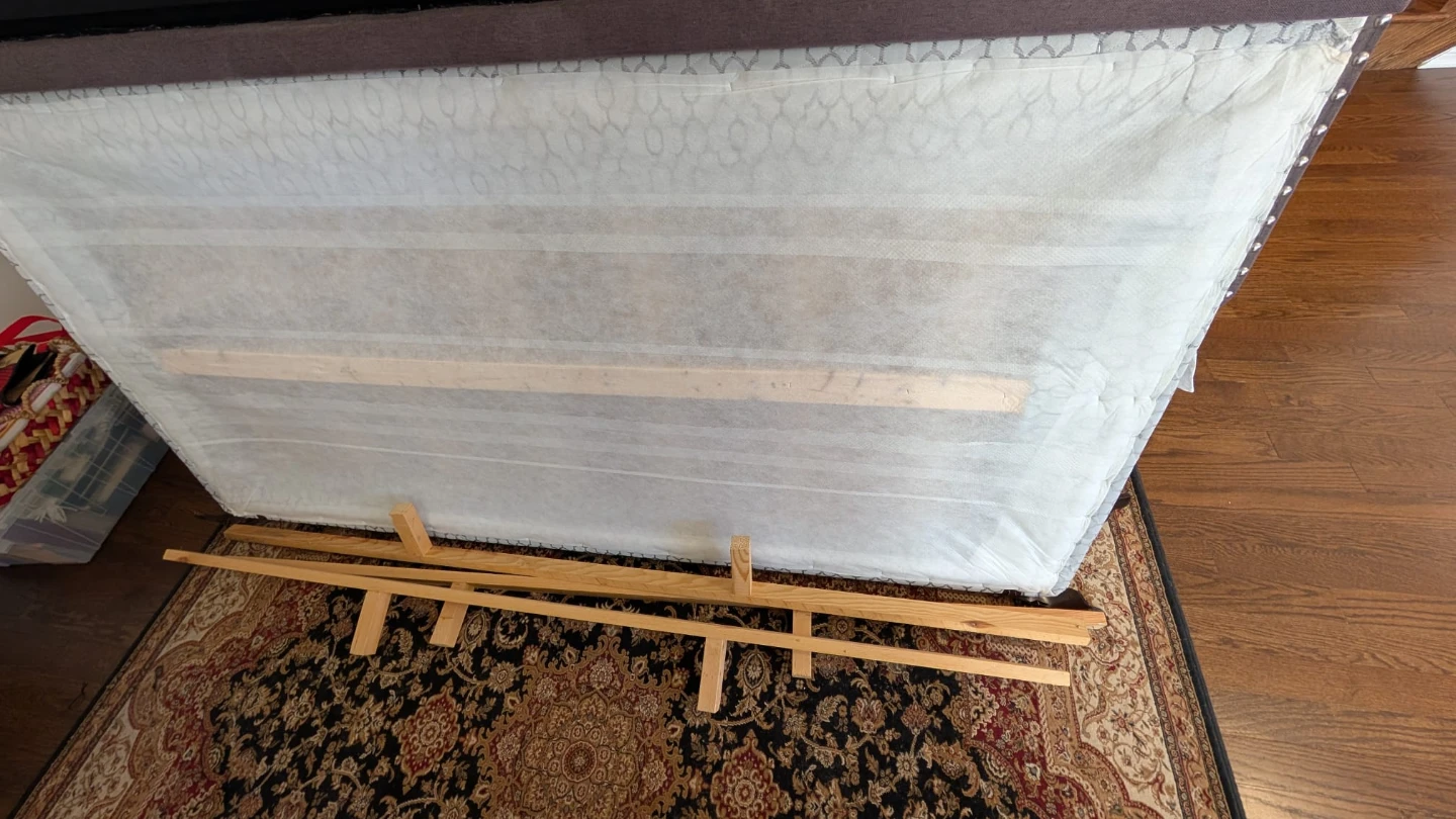 Tufted Wingback Headboard - photo 2