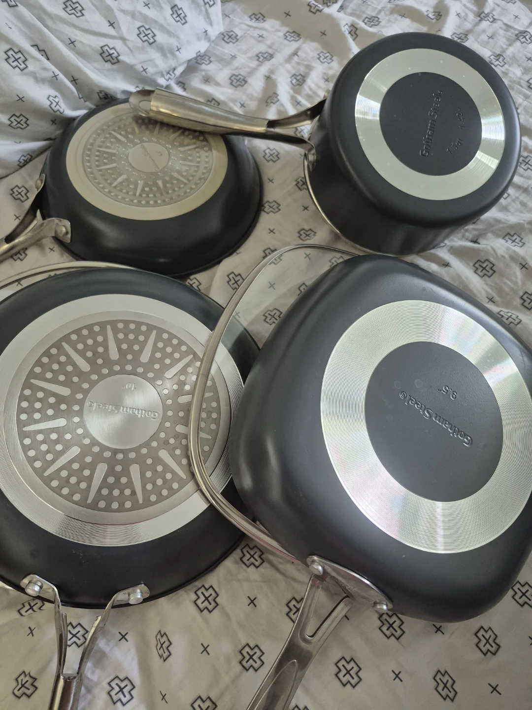 Gotham Steel Cookware Set - photo 2