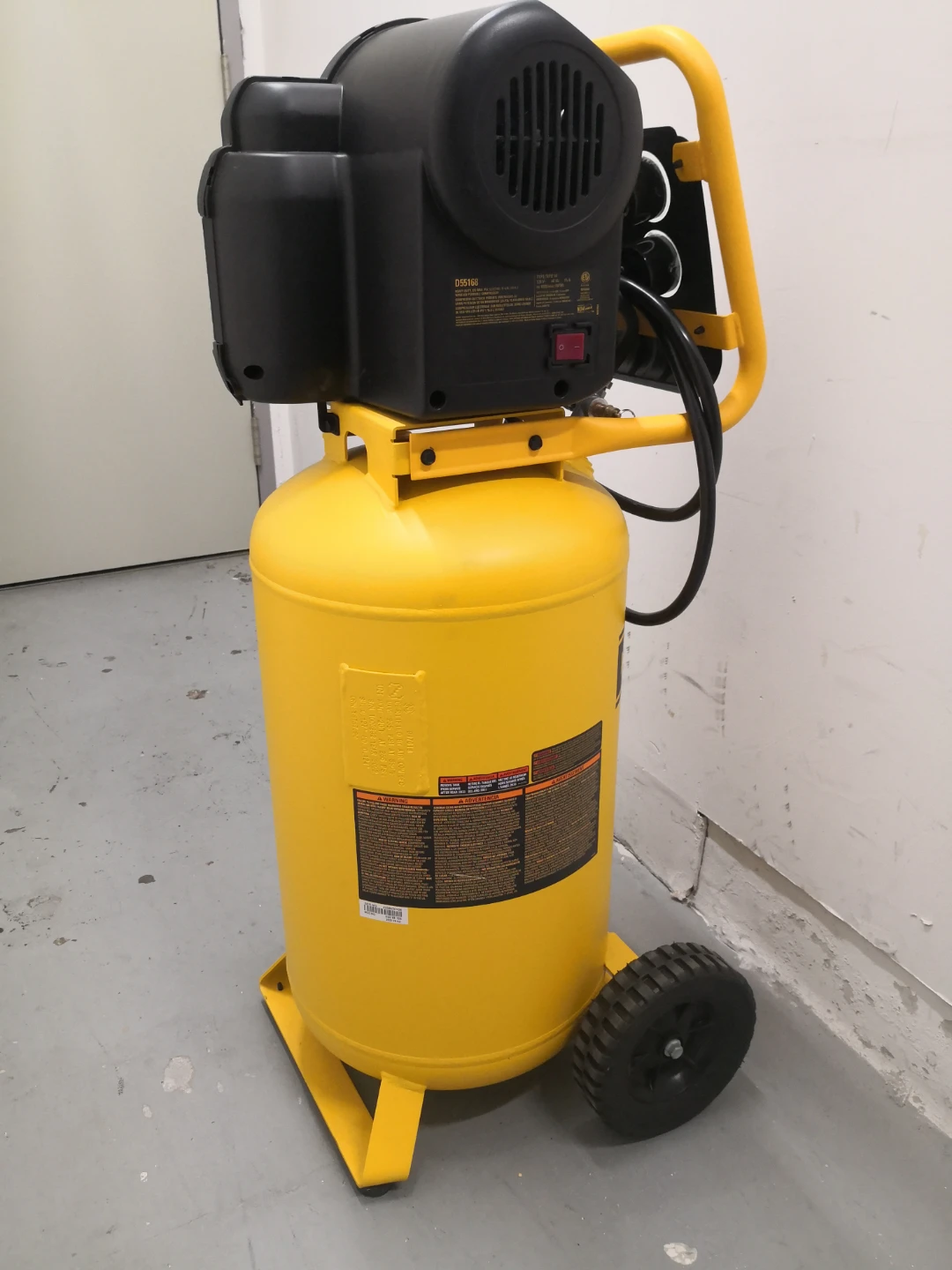 DeWalt Air Compresor 15G