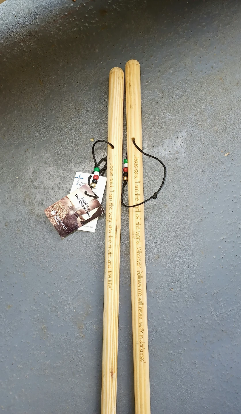 New~2xWooden Walking Sticks ⚽ - photo 2