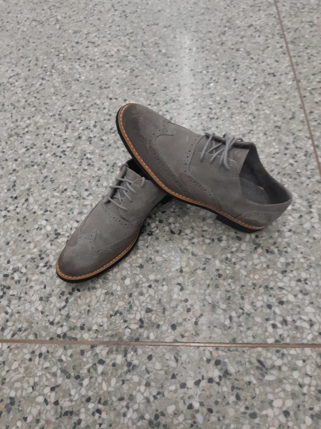 Grey Suede Wingtip Brogues Men's Size 9