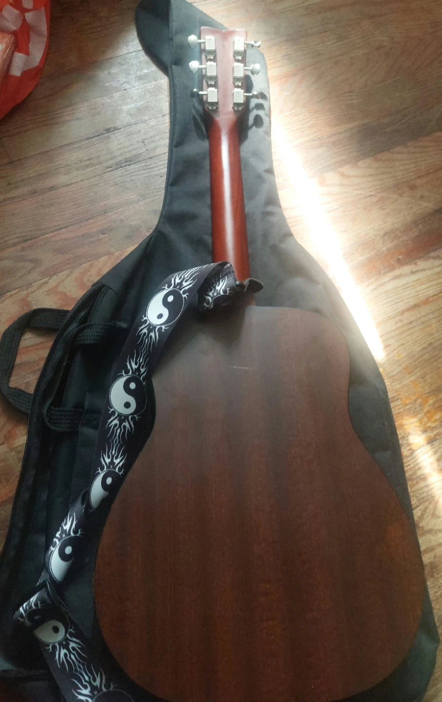 Yamaha FG Junior Acoustic Guitar - photo 5