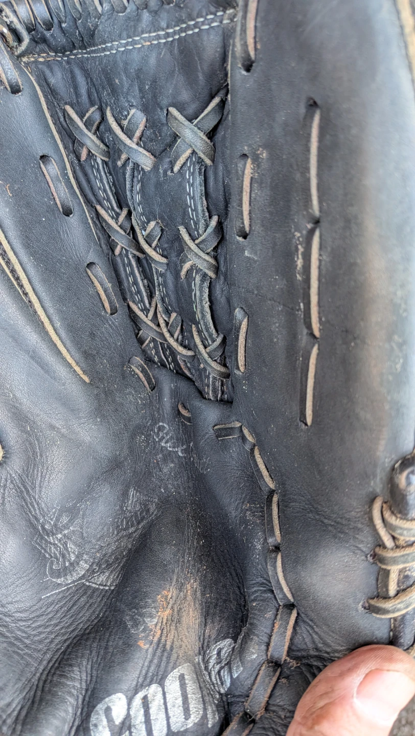 Cooper Baseball Glove - photo 2