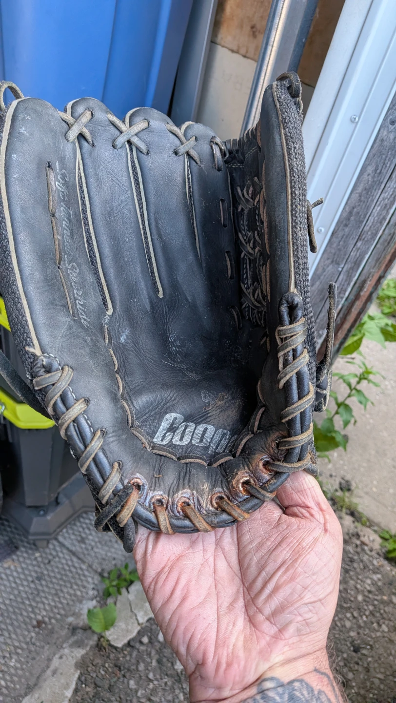 Cooper Baseball Glove - photo 4