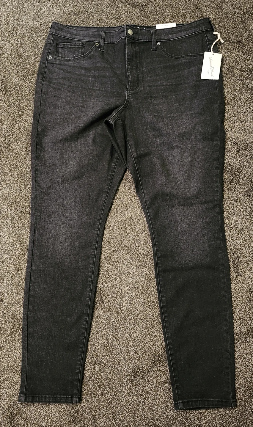 Universal Thread Black Jeggings Size 18