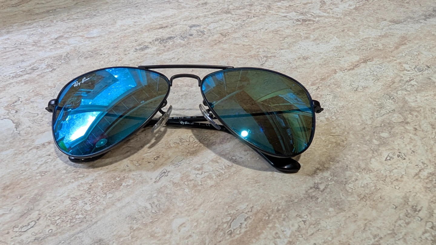 Ray-Ban Aviator Sunglasses