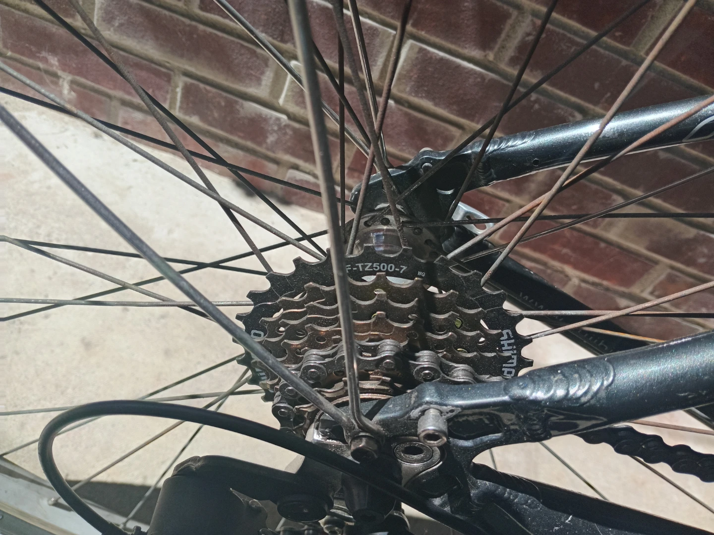 Fuji Crosstown bike - photo 2