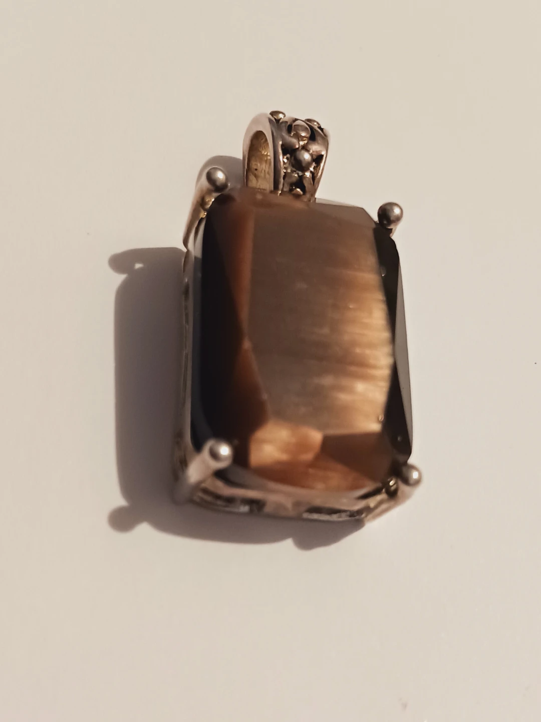 Beautiful Gemstone Pendant - photo 3