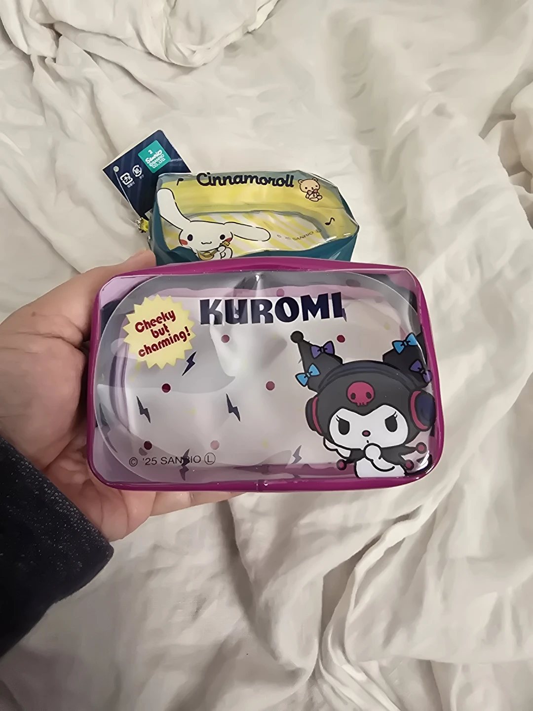 ⚽️ New  Sanrio Cinnamoroll & Kuromi Vinyl Pouches - photo 3