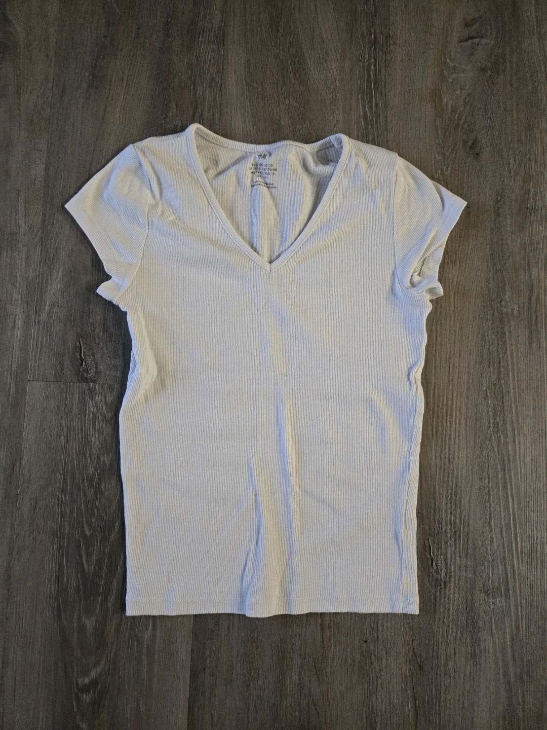 H&M Ribbed V-Neck T-Shirt White/Black Small