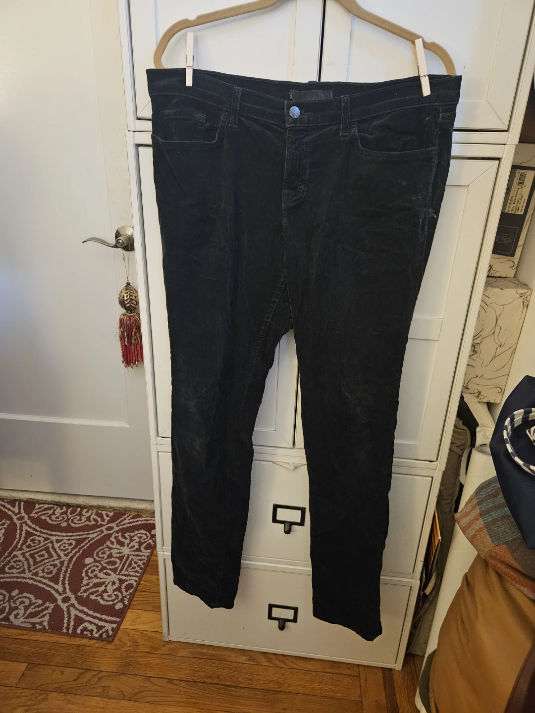 J Brand Black Forrest Corduroy Pencil Leg Pants Size 32
