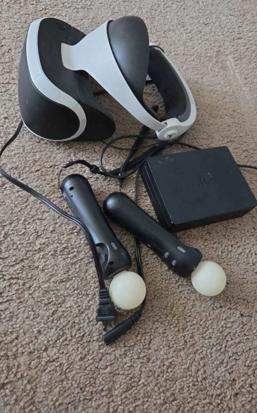 PlayStation 4 Fat Console with Games and VR Headset - photo 2