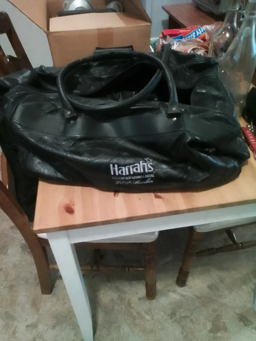 Harrah casino duffel gym bag - photo 4