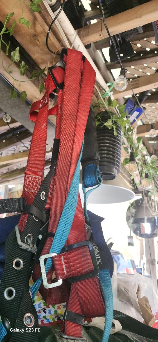 Tractel Fall Protection Harness - photo 2