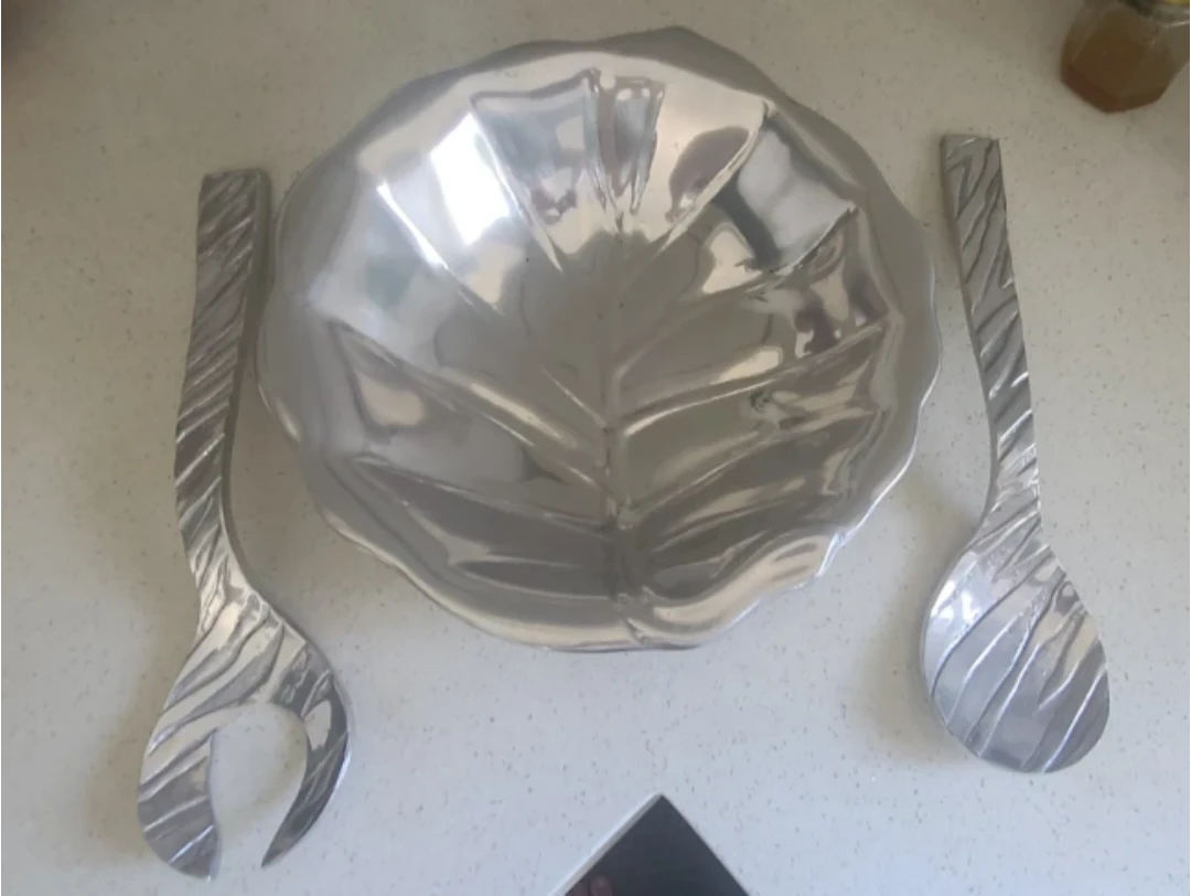 Leaf Salad Bowl and Servers Set