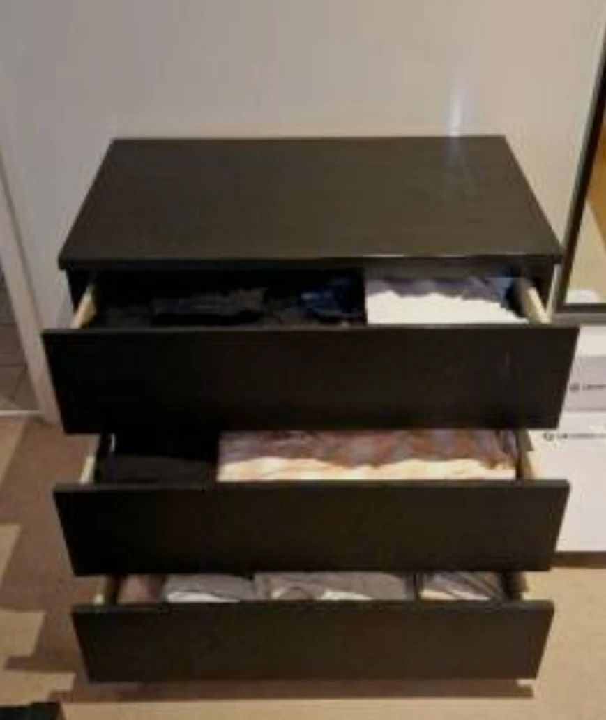 Malm dresser - photo 2