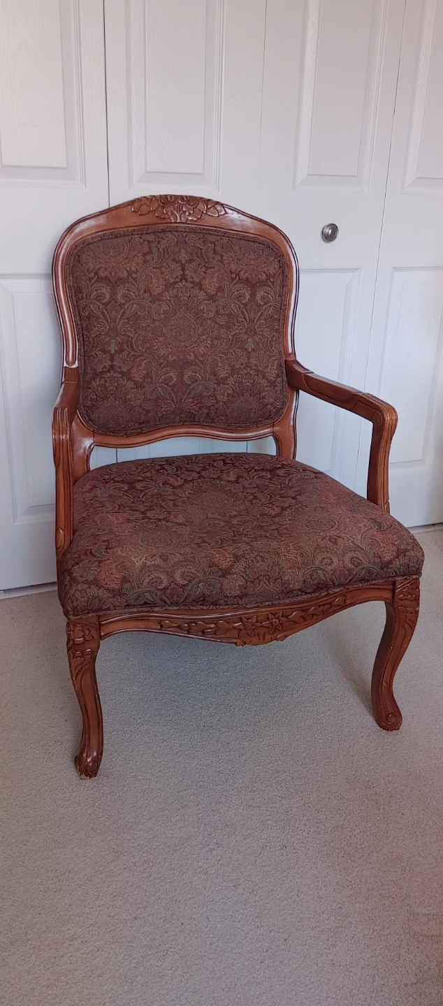 01 French Style Accent Chair