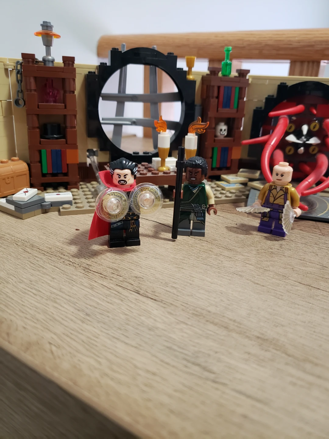 Lego Doctor Strange's Sanctum Sanctorum 76060 - photo 3