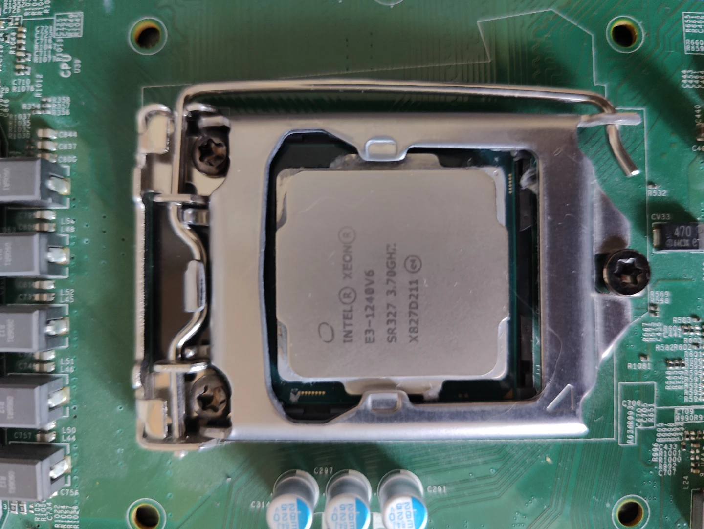 Supermicro X11SSH-LN4F Motherboard with Intel Xeon E3-1240v6 CPU - photo 2