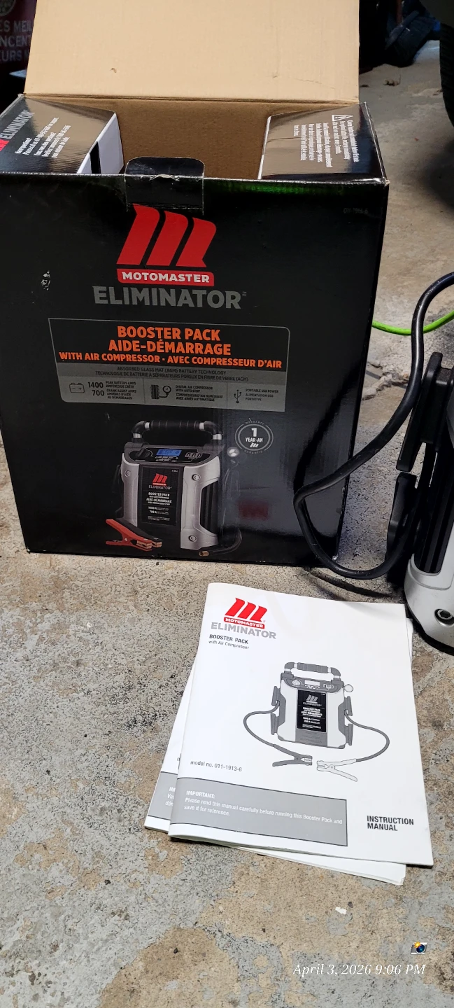 Motomaster Eliminator Booster Pack with Air Compressor - photo 2