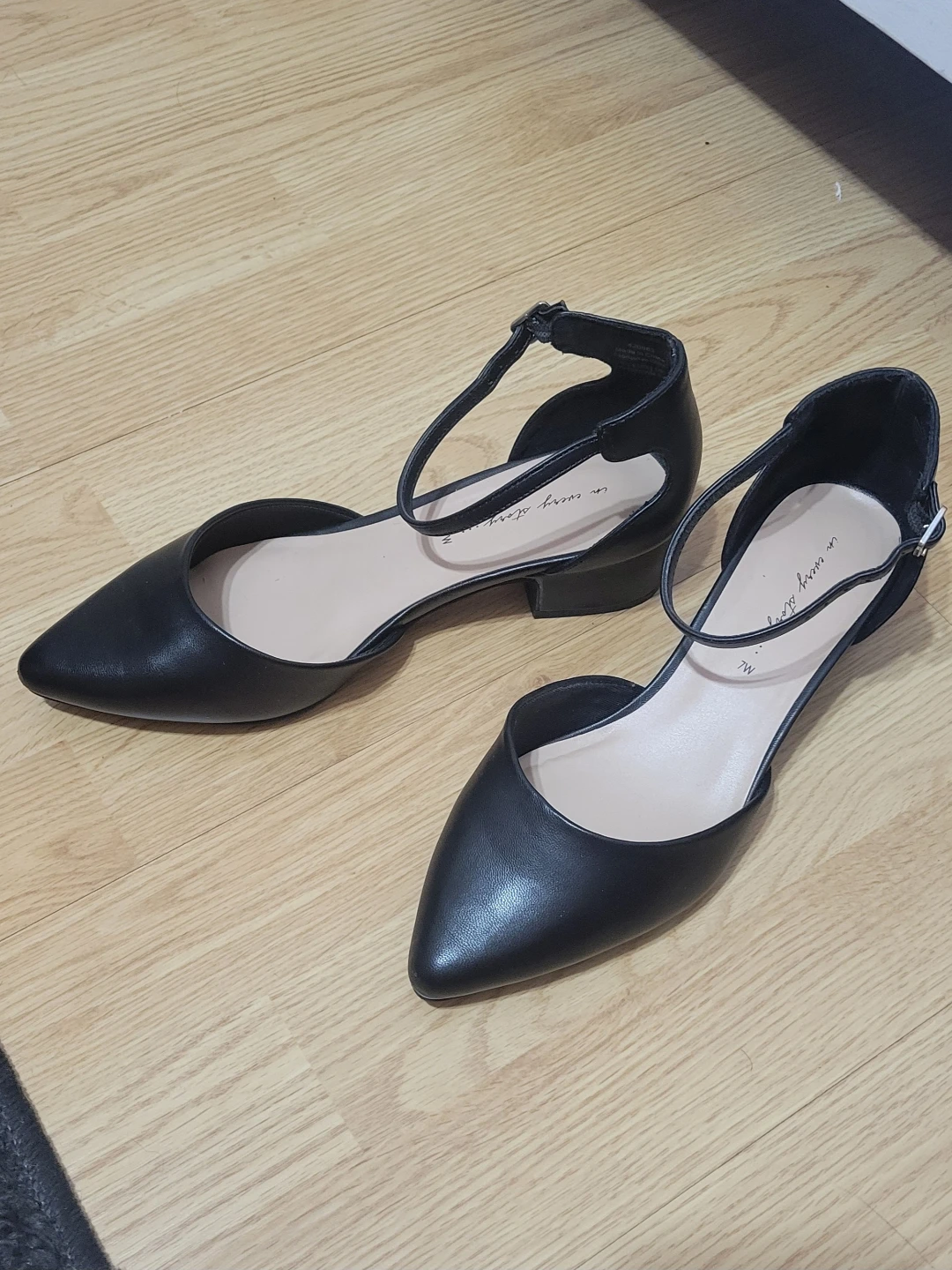 FREE SHOES - photo 2