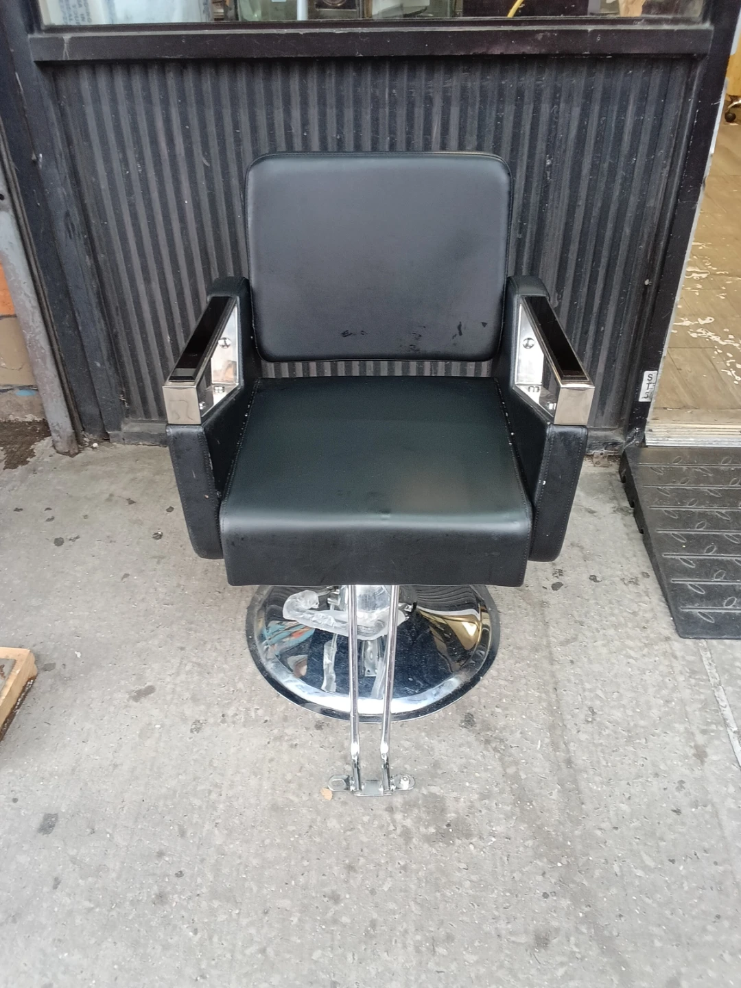 Black Barber Chair with Chrome Accents