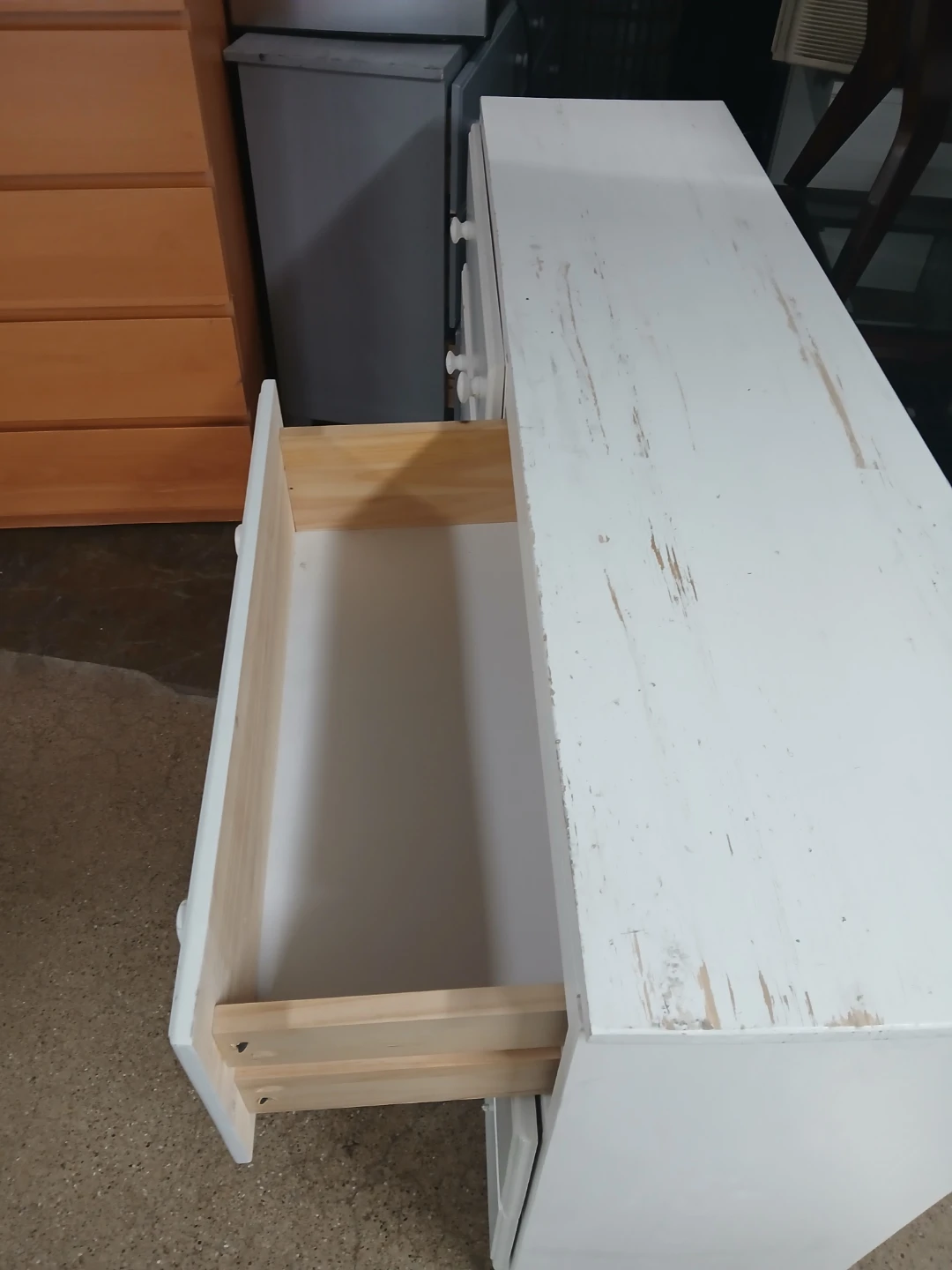 White dresser must go today 40 dollars - photo 3