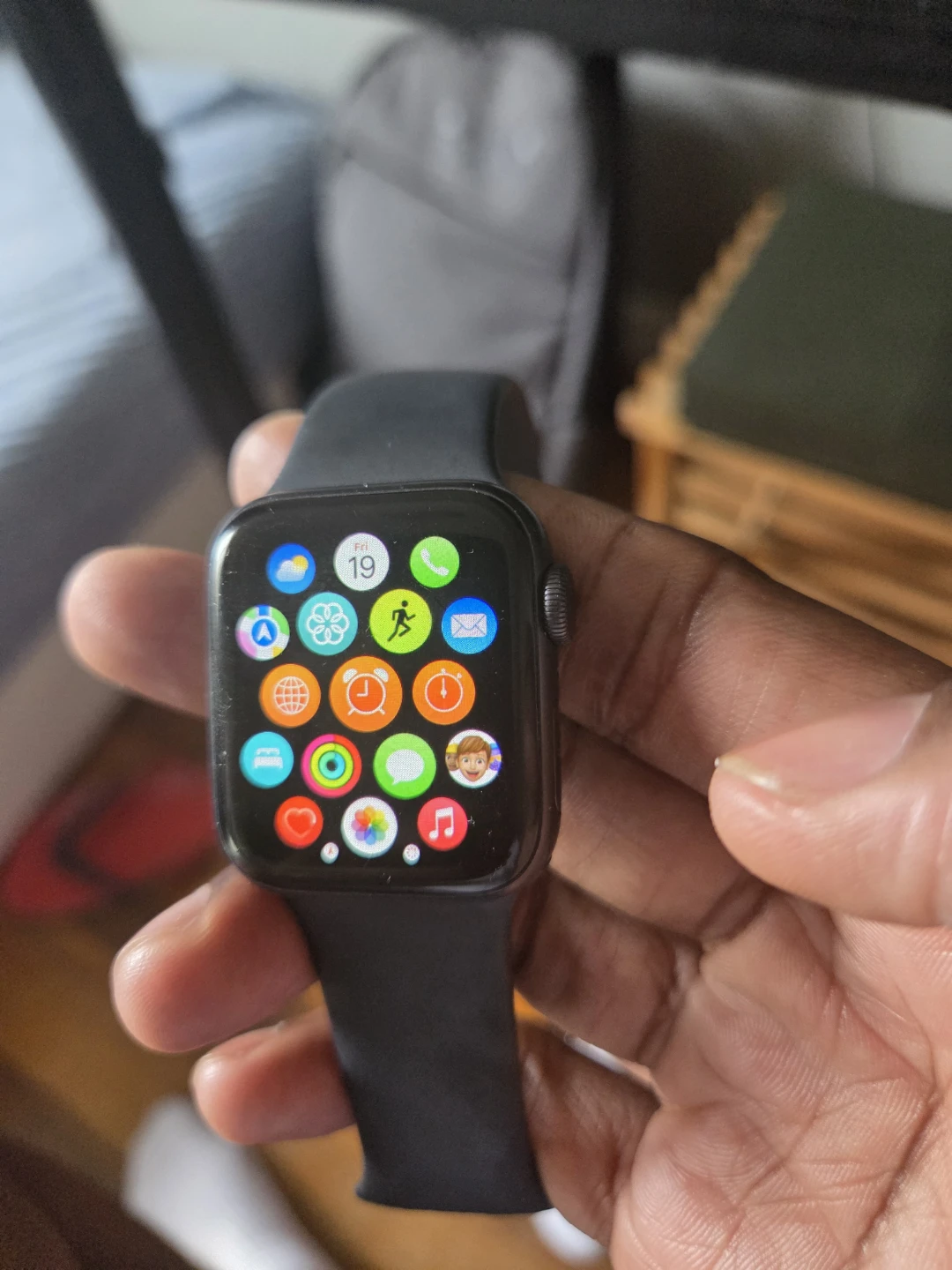 Apple Watch Series 5 40mm GPS - photo 4