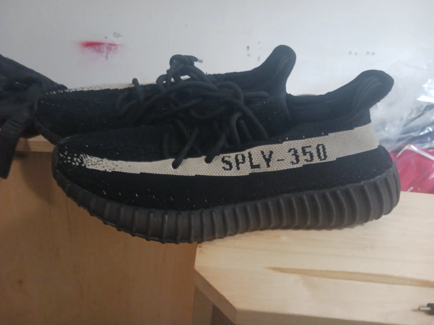 Adidas Yeezy Boost 350 V2 "Core Black"