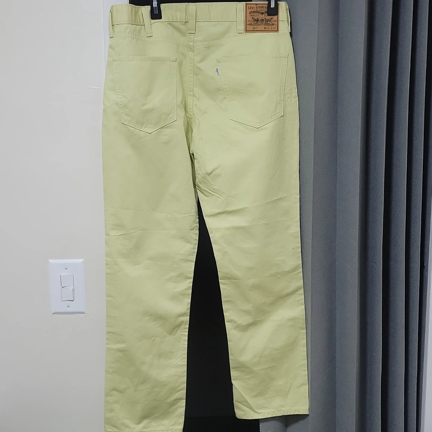 Levi's 511 Light Yellow Pants W38 L30 - photo 3