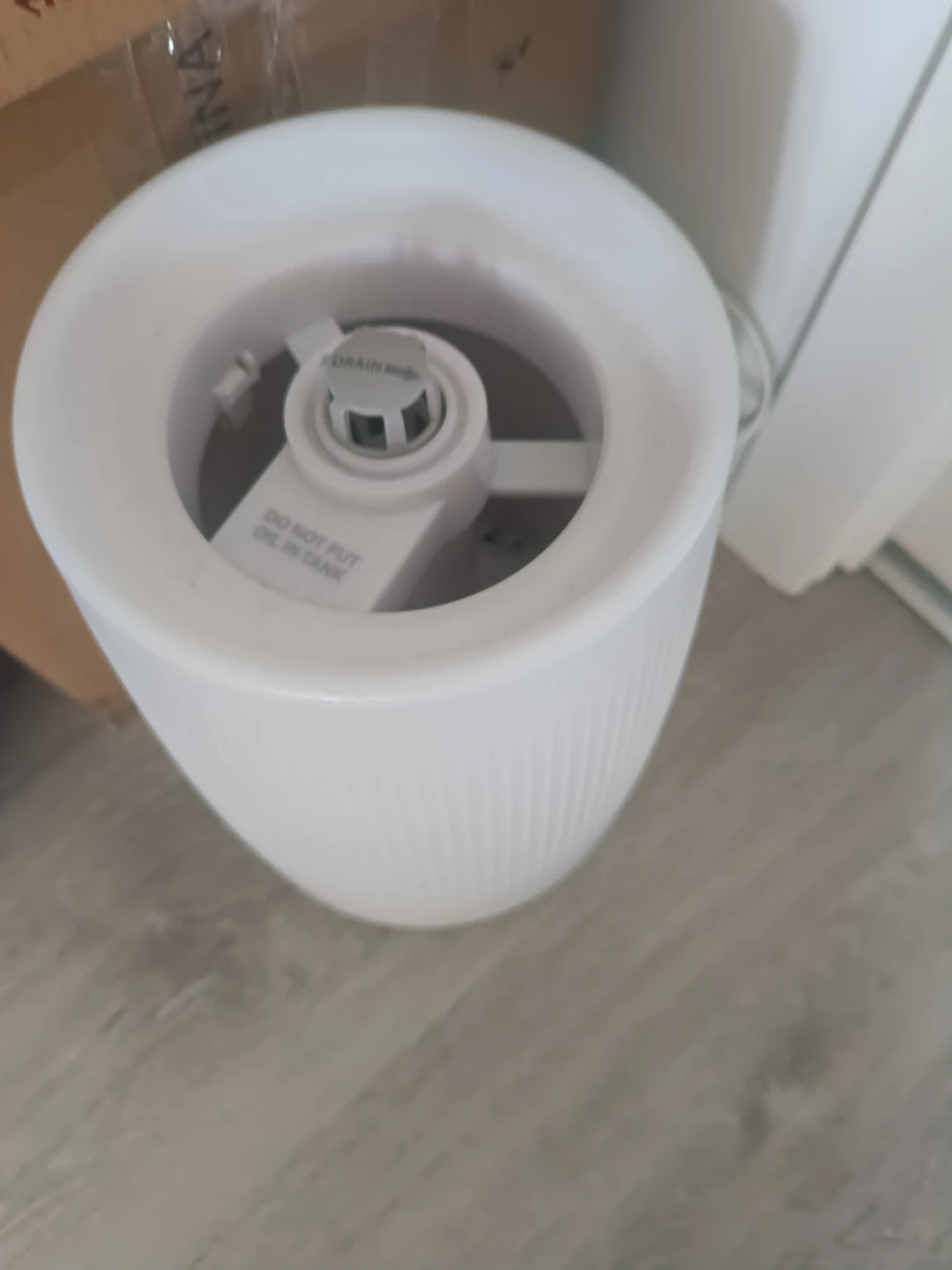 White Humidifier - photo 2