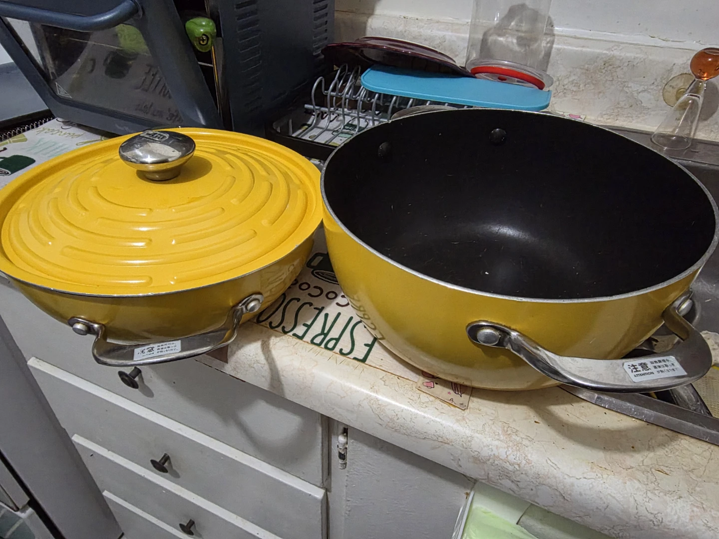 Le Creuset Yellow Dutch  Pots