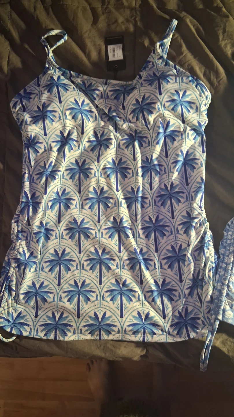 Turquoise & Co. Blue Floral Ruched Tankini Top Size L - photo 4