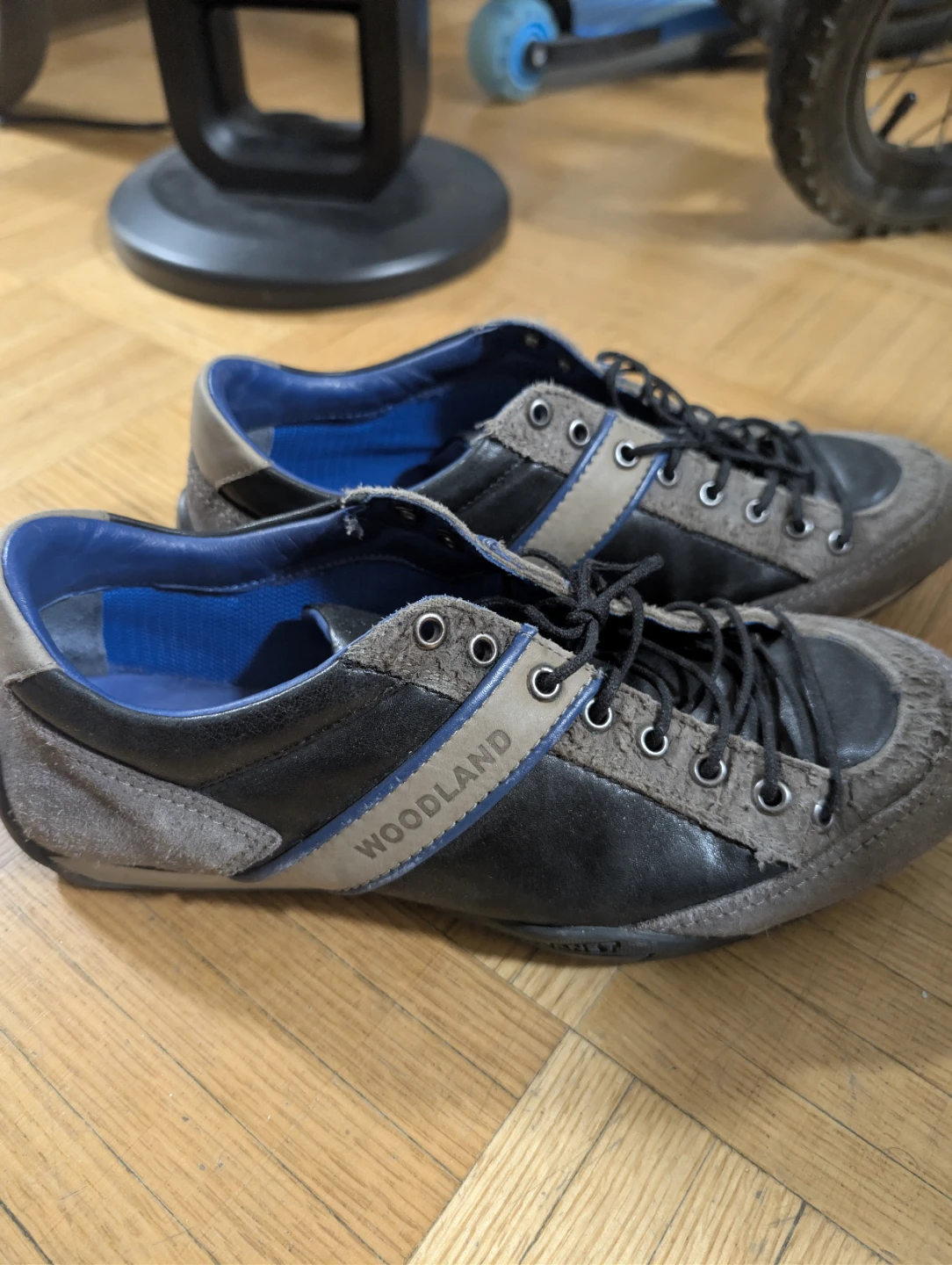 Moving sale - Woodland Men's Casual Shoes