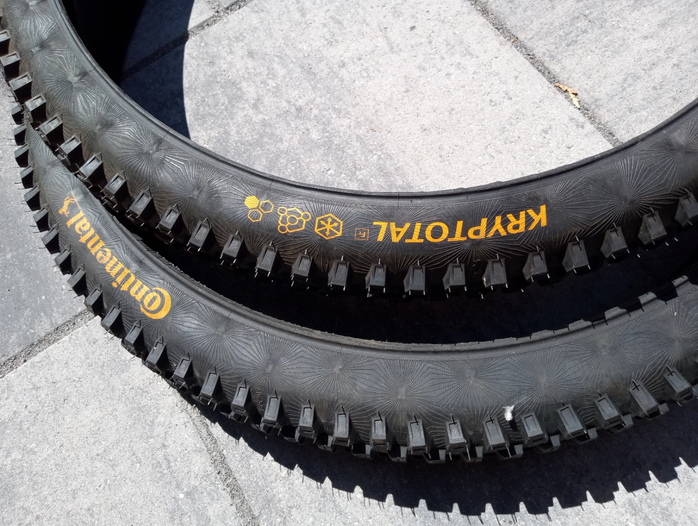 27.5 x 2.4 Continental Kryptotal - photo 2