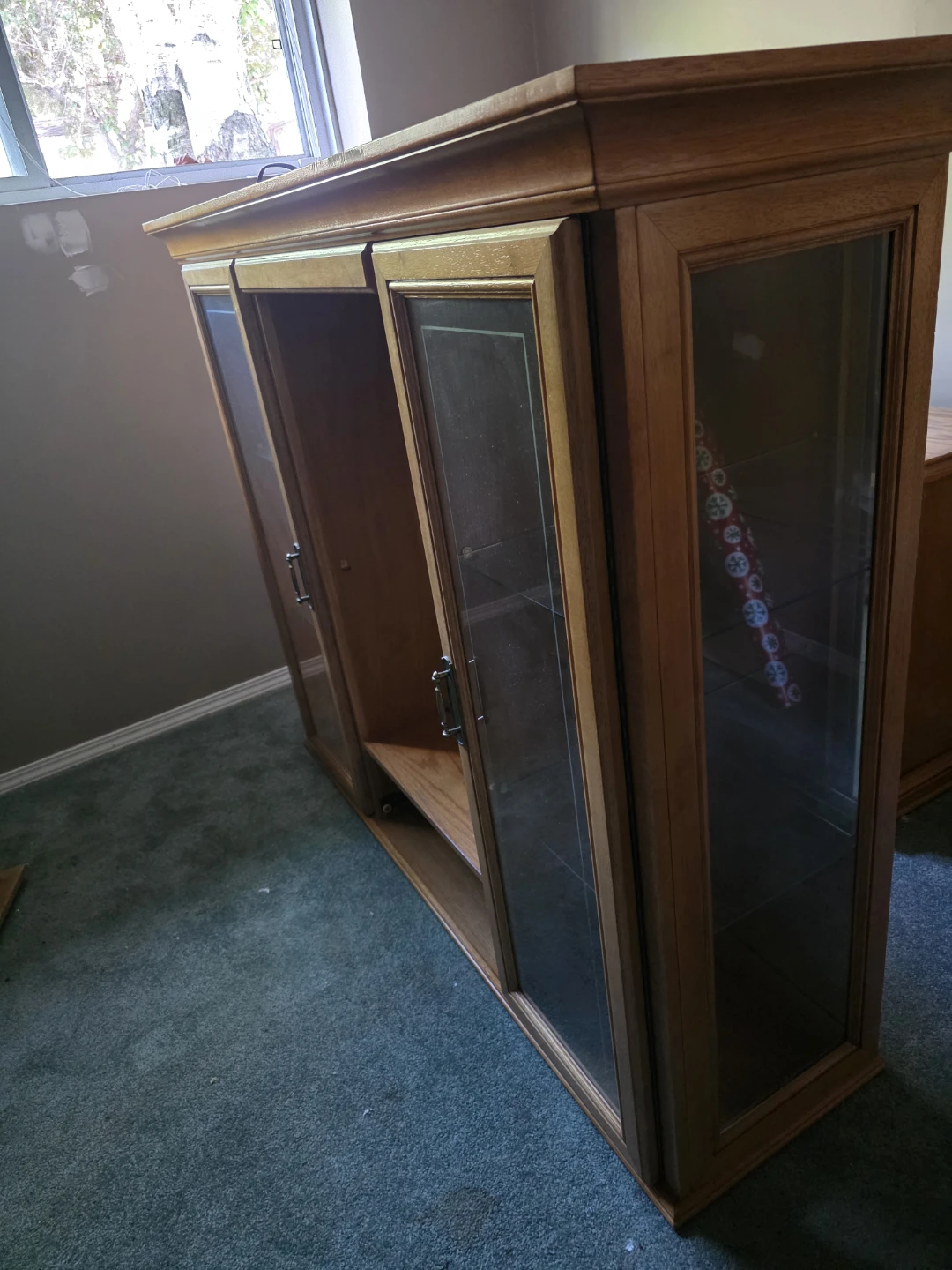 Oak Display Cabinet- top only - photo 2