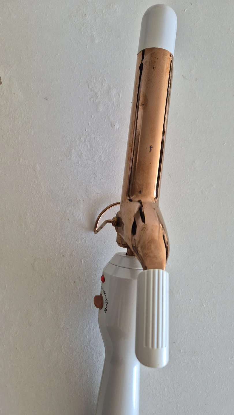 Revlon Curling Iron - photo 4
