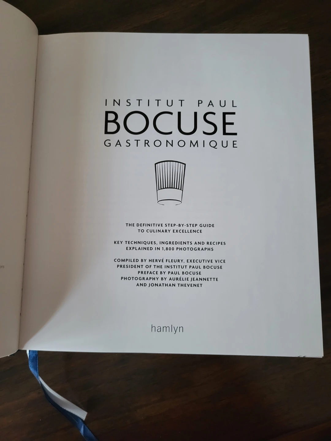 Institut Paul Bocuse Gastronomique Hardcover Textbook + Slipcase - photo 2