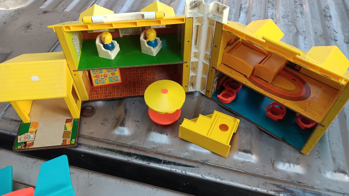 Fisher-Price Play Family Camper, Airplane, Boat & More - photo 5